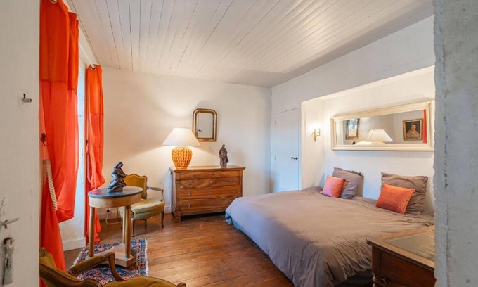 Nieulle-sur-Seudre Bed & Breakfast | Bed & breakfast Isaac Garesché