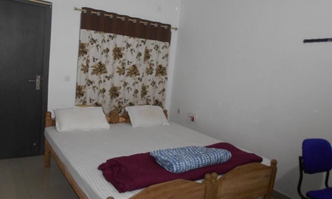 Bhubaneshwar House | Bed & Breakfast for Family & Friends