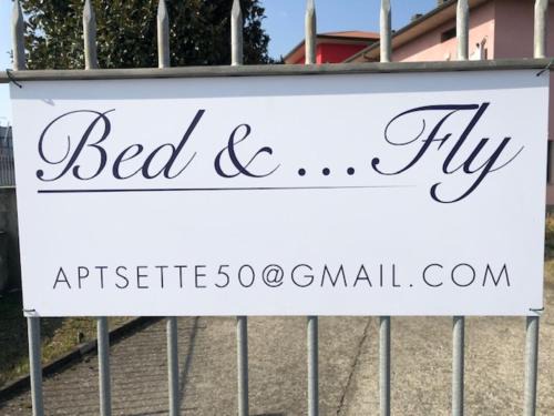 Grassobbio Apartment | Bed &. Fly
