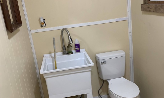 Clarksburg House | Bed room in Clarksburg WV