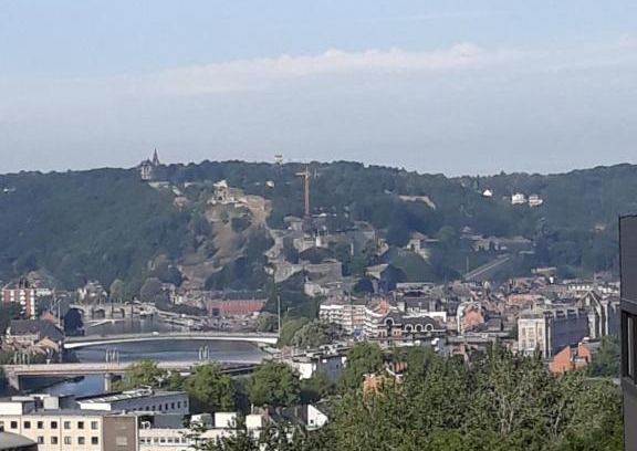Bouge House | Bed vue sur vallée de la Meuse Namur