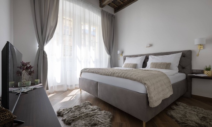 Hradcany Apartment | Bedrich Smetana (Two Double Bedroom Apartment)