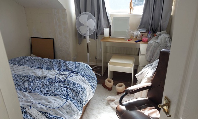 Flimby House | Bedroom in quiet costal village