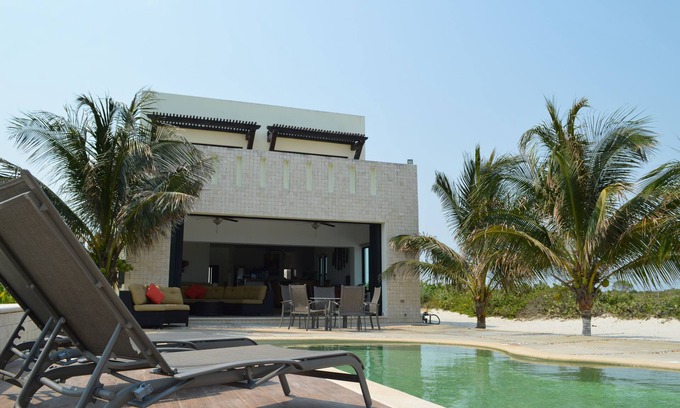 Progreso Municipality Villa | Beduinos beach front relax and luxury house with the best price