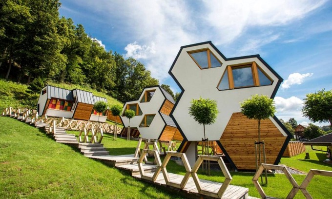 Mozirje Ski Chalet | Bee House Flip, Mozirje, Slovenia