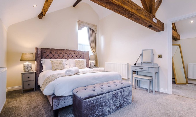 Tarporley Cottage | Beeston Retreat - a beautiful property sleeping 2 guests in 1 bedroom