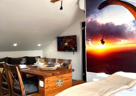 Trzic Apartment | BeeWood apartment