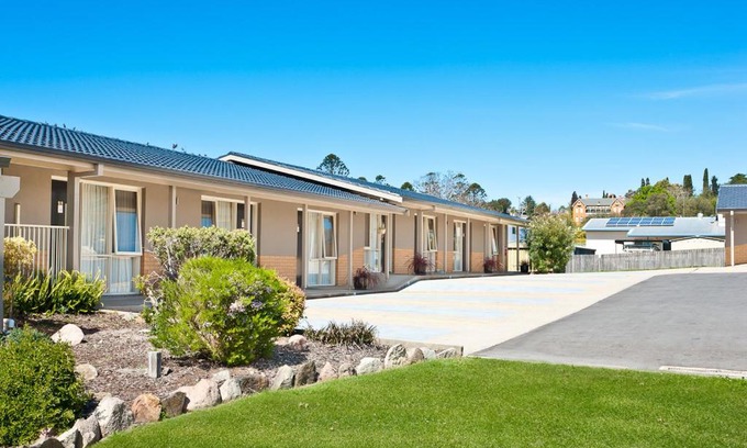 Bega Hotel | Bega Village Motor Inn