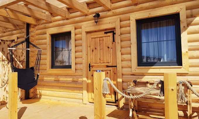 Jastrzebia Gora House | BeHappy Woodhouse log cabin sauna & jacuzzi Jastrzębia Góra Gdansk close by