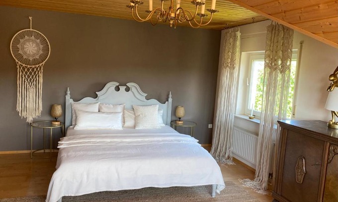 Muhlbach Apartment | bei Servays