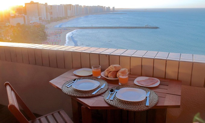 Meireles Apartment | BEIRA MAR SUITE WONDERFUL SEA FRONT VIEW with terrace
