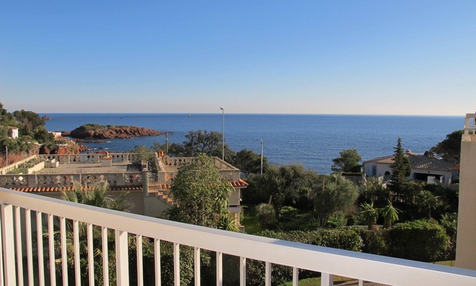 Antheor Apartment | Bel appartement 2p au pied des criques