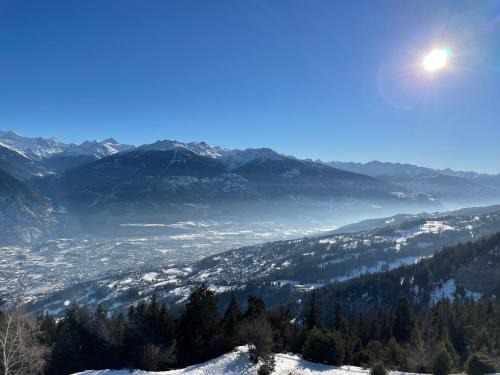 Crans-Montana Apartment | Bel appartement de 2 chambres avec magnifique vue à Crans-Montana