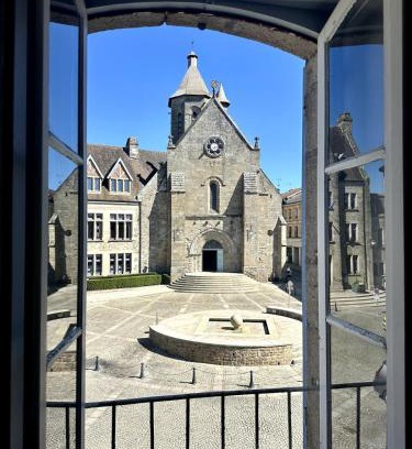 Bourganeuf Apartment | Bel appartement Hôtel de ville
