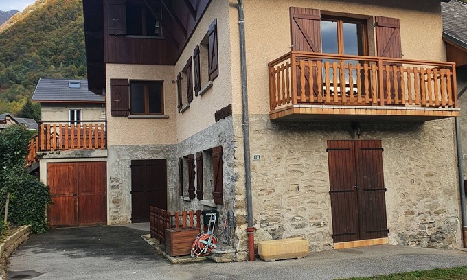 Saint-Avre Apartment | Bel Appartement Spacieux Propre Proche de Tout