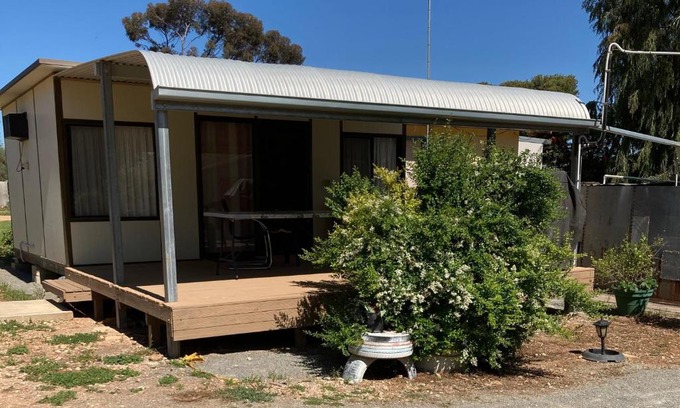 Jamestown House | Belalie Wines