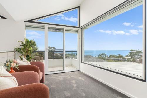 Mornington House | Beleura Views in Mornington