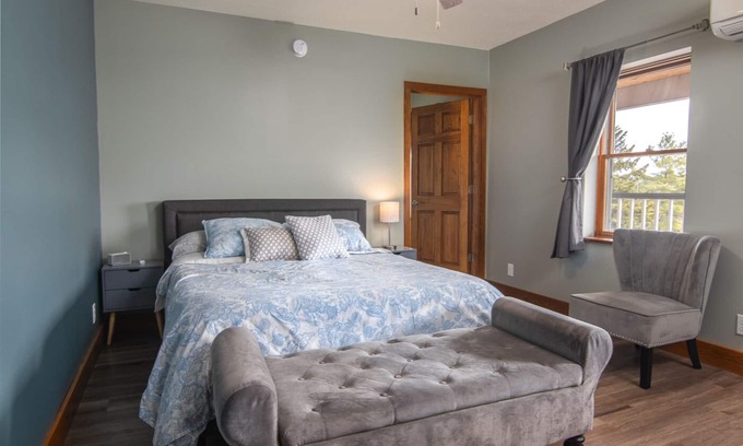 La Pointe Condo | Bell Street Lodging-Suite