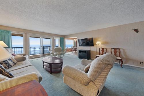 Lincoln Beach Apartment | Bella Beach Beauty