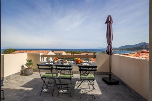 Marine de Saint Ambroggio Apartment | Bella Luce - Appt vue panoramique mer