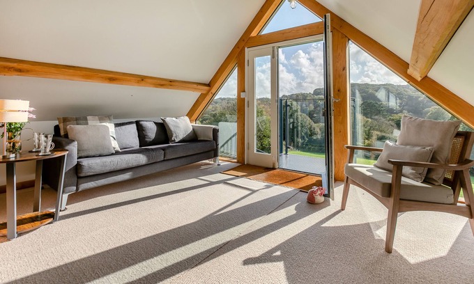 Mabe House | Bella's Place - One Bedroom House, Sleeps 2
