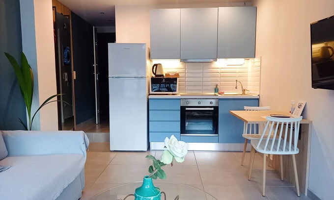 Thessaloniki City Centre Apartment | Bella Suite in the heart of the city center, private Parking