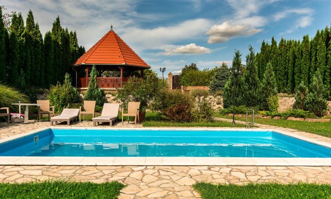 Palkonya House | Bella Vendégház Palkonya