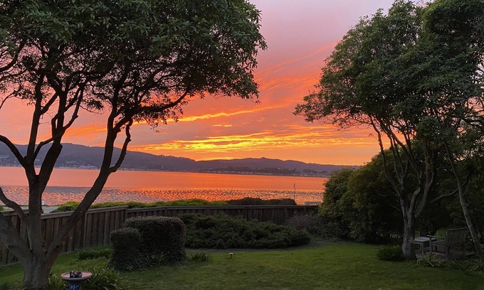 Belvedere Tiburon House | Bella Vista : Peaceful, Relaxing, and Comfortable, 30 - 60 day stays only