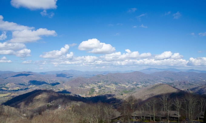Mountain Air Villa | Bella Vista - Private Club Access