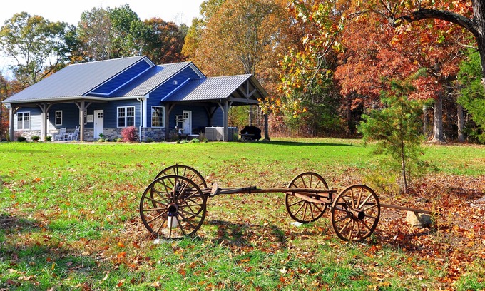 Appomattox House | Bella Vista ~ Relax, be refreshed and renewed!