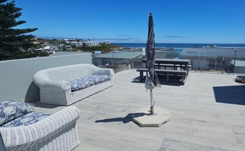 Yzerfontein House | Bella Vista Yzerfontein - No loadshedding - Home away from home