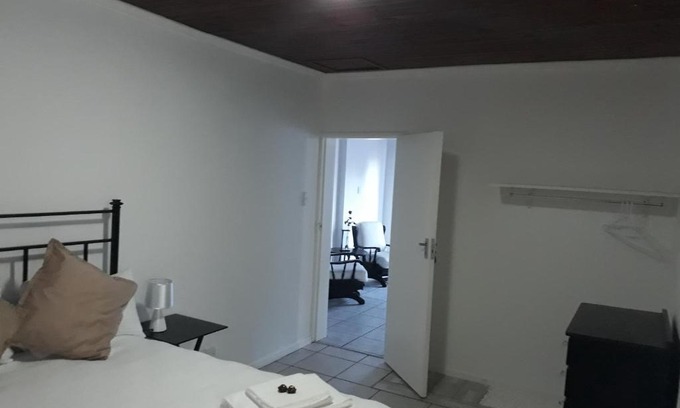 Flamingo Vlei Hostel | Bella Vita Accommodation