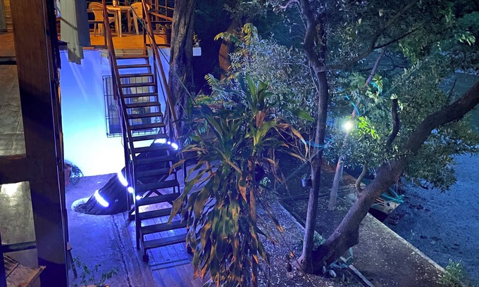 Cuajiniquil House | Bella y Rústica Casa Abierta al Manglar, Ideal Para Relax o Actividad Acuática