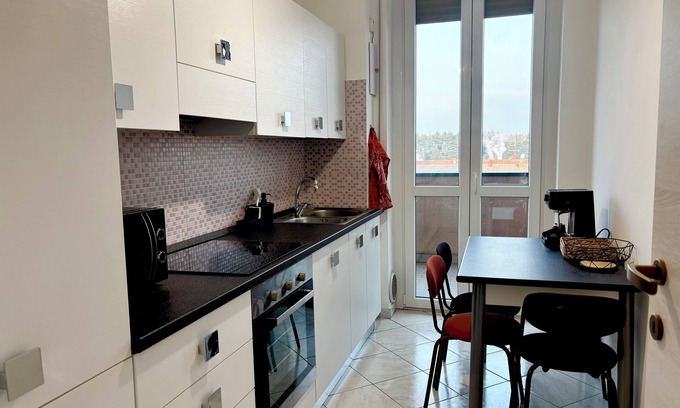 Arcore Apartment | {Bellavista Apartment} comfortable panoramic accommodation near Monza