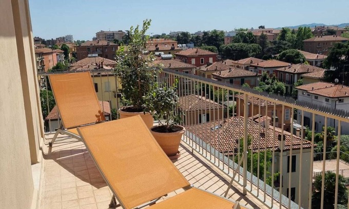 San Donato-San Vitale Apartment | Bellavista Appartamentino con Terrazza Panoramica