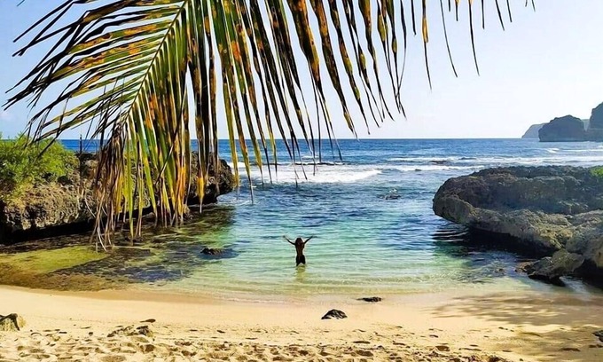 Anse-Bertrand House | belle créole