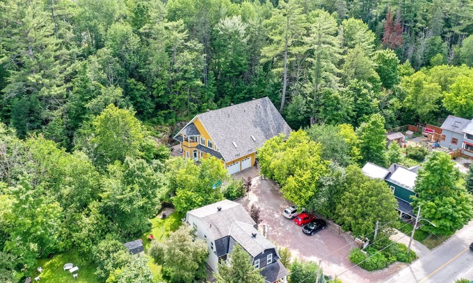 Wakefield Bed & Breakfast | Belle de Nuit