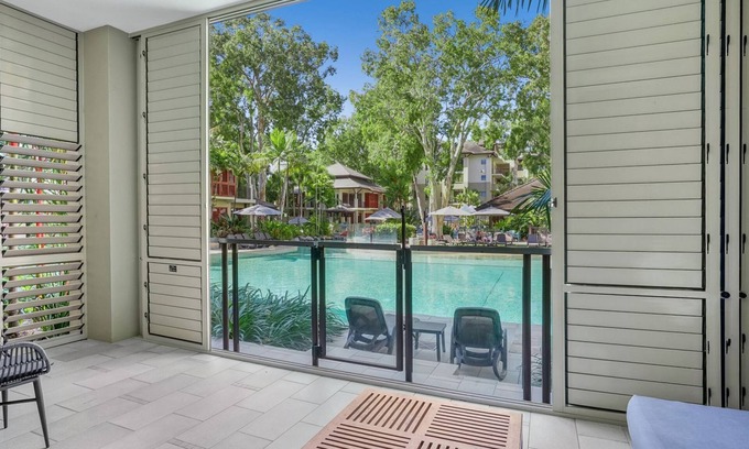 Palm Cove Apartment | Belle Escapes 104 Swim-out Luxury Apartment in Palm Cove