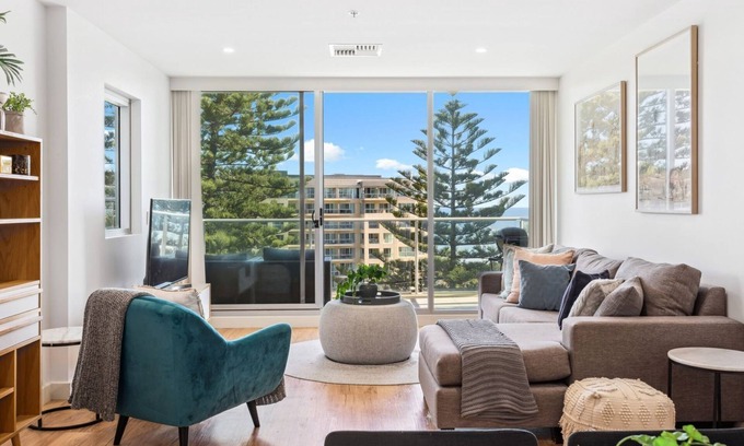 Glenelg Apartment | Belle Escapes - Aquarius on Colley Terrace