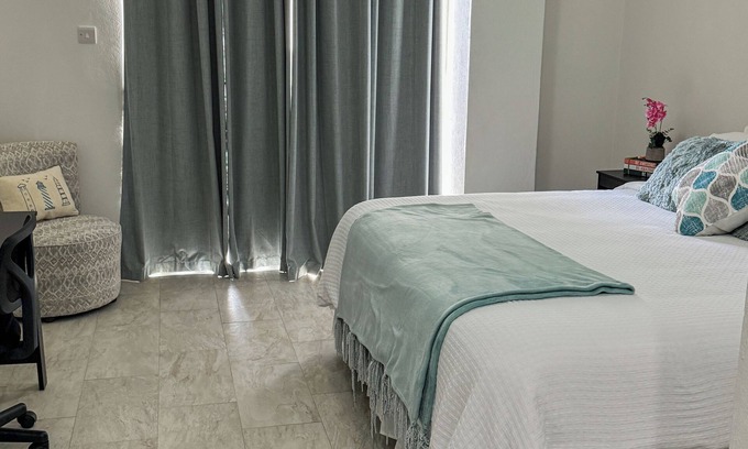 Anse La Raye Apartment | Belle La Maye - Serenity Room