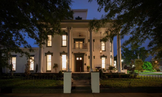 Paducah Bed & Breakfast | Belle Louise Historic Bed & Breakfast