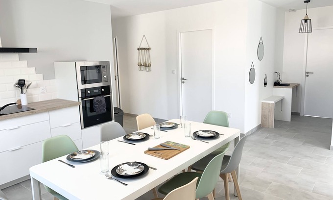 Challans House | Belle Maison de 140m2, Proche Centre Ville
