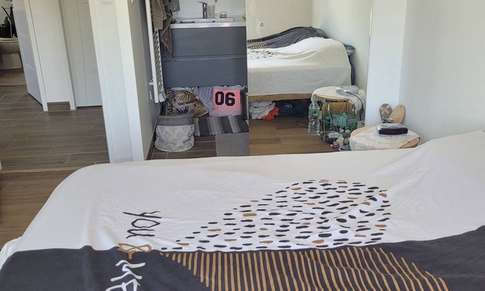 Croix Chapeau House | Belle Maison Neuve Proche Plage