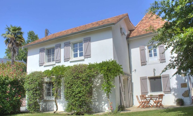 Geus-d'Oloron Villa | Belle Villa à Proximité du Pays Basque