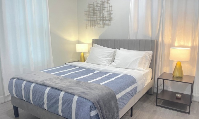 Bellflower House | Bellflower Oasis Cozy Guest House WiFi + Garden With Fruit Trees