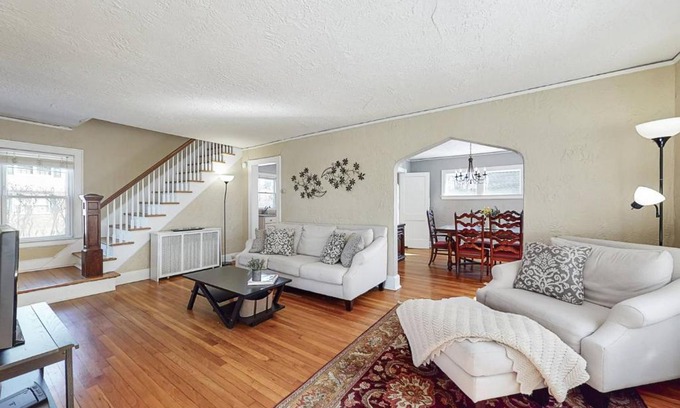 Stamford House | Belltown Retreat