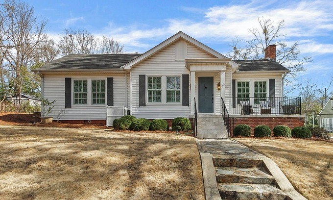 Northport House | Bellwood Beauty
