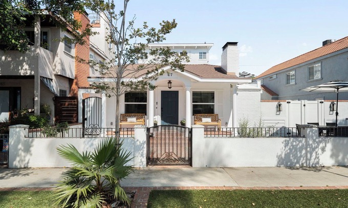Belmont Shore House | Belmont Beach Escape: Private Pool and Hot Tub + Steps to the Sand