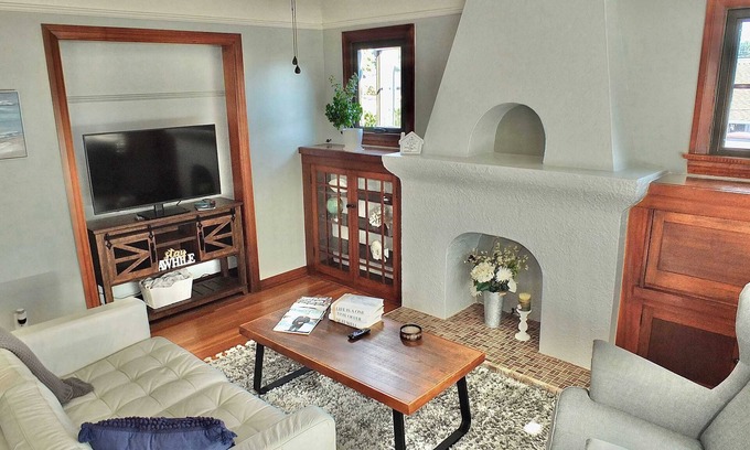 Belmont Heights Apartment | Belmont Boutique | Dream Retreat for 2