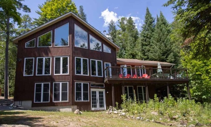 Havelock-Belmont-Methuen Cottage | Belmont Lake Life - Stunning Waterfront Cottage w/AC, WiFi, 6 kayaks, Canoe
